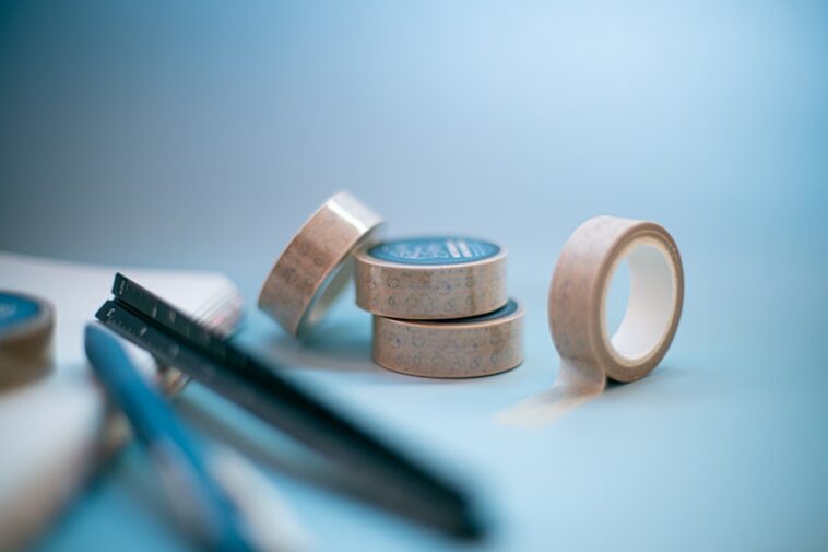 Global Adhesive Tapes Market Trends & Opportunities 2032 Global Adhesive Tapes Market Trends & Opportunities 2032